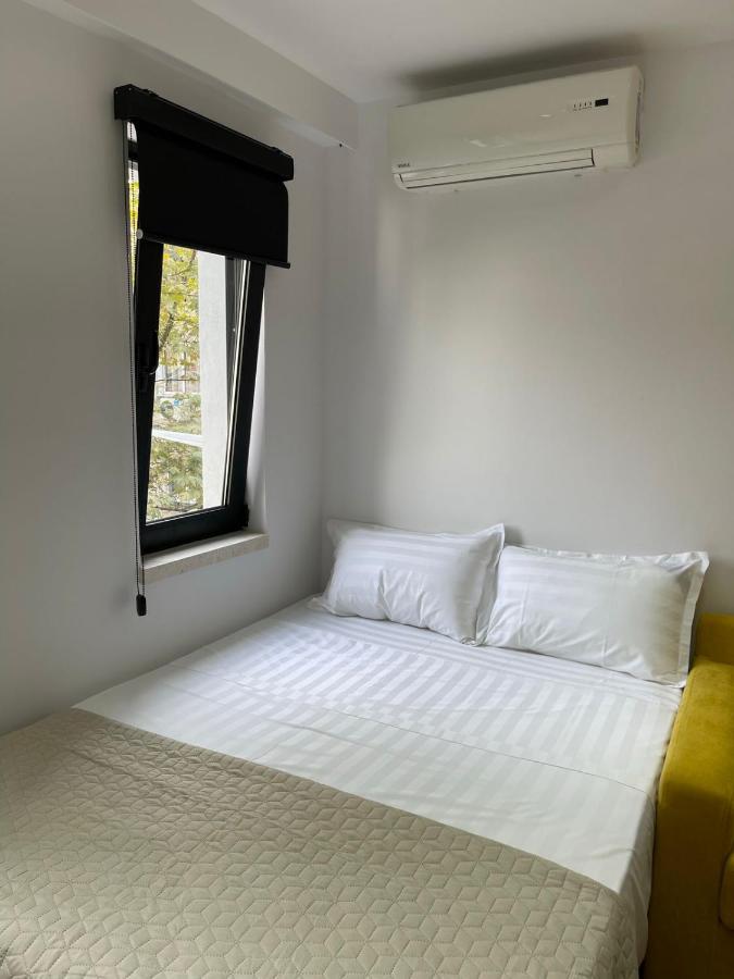 Digital Nomad Central Ap Tirana Bagian luar foto
