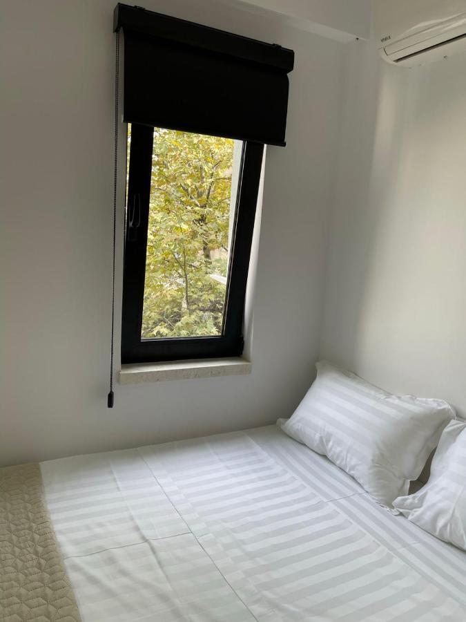 Digital Nomad Central Ap Tirana Bagian luar foto