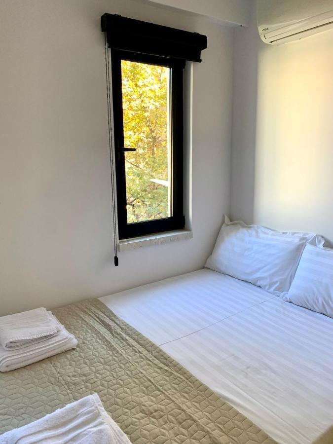 Digital Nomad Central Ap Tirana Bagian luar foto
