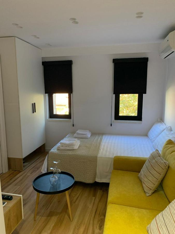Digital Nomad Central Ap Tirana Bagian luar foto